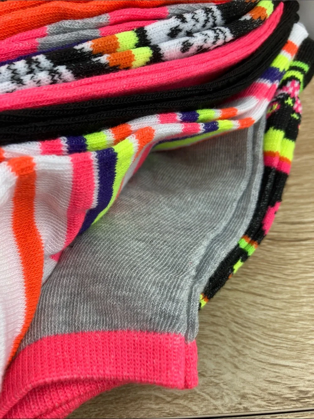 10 PAIRS Halloween Betsey Johnson Socks Low Cuts Skulls Rainbow Goth NWT